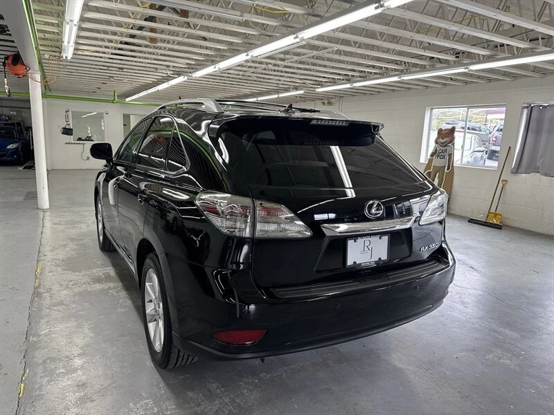 2011 Lexus RX 3rd Gen - Image 16 of 17