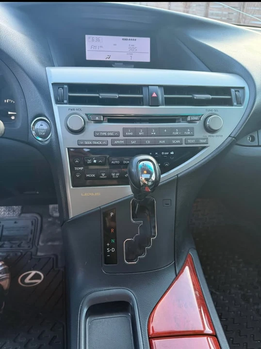 2011 Lexus RX 3rd Gen - Image 14 of 19
