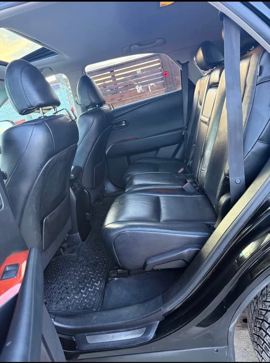 2011 Lexus RX 3rd Gen - Image 11 of 19