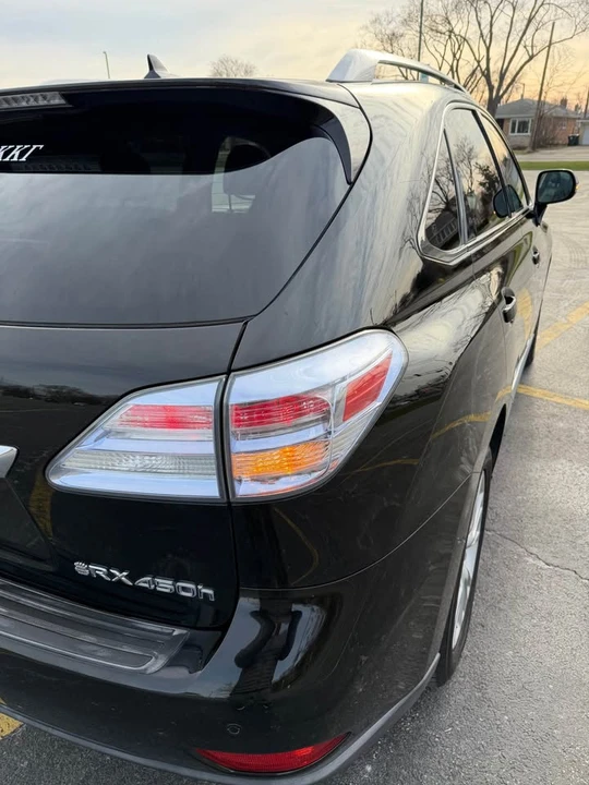 2011 Lexus RX 3rd Gen - Image 16 of 20