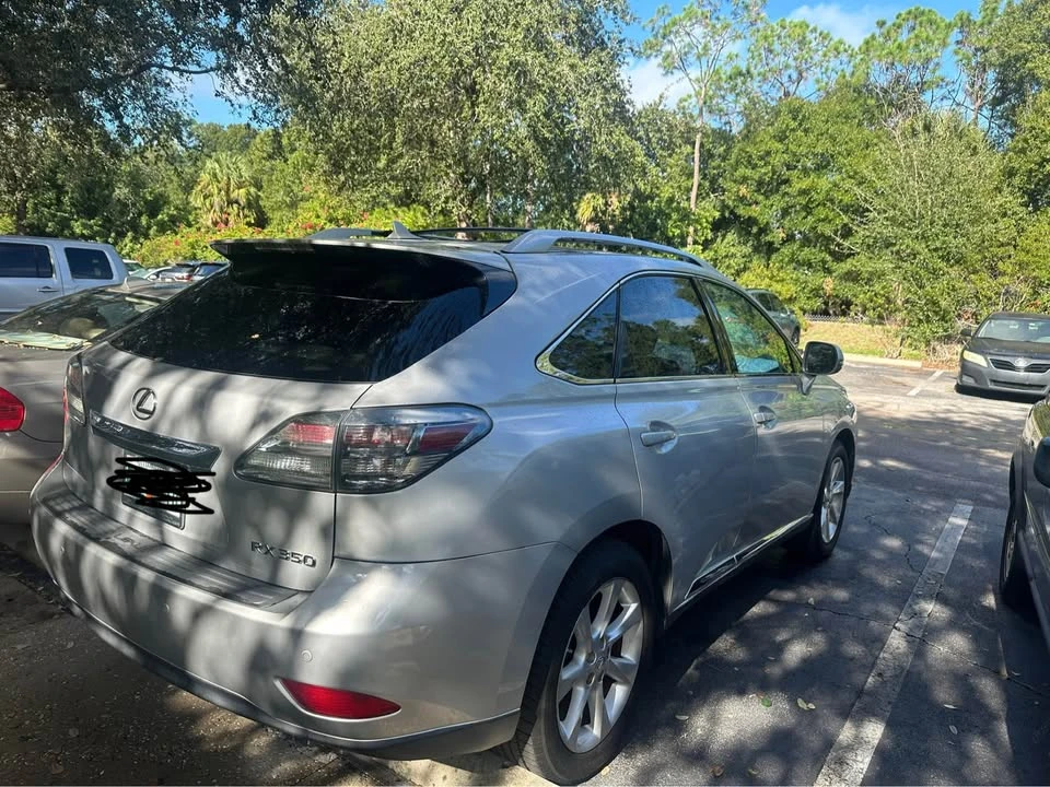 2011 Lexus RX 3rd Gen - Image 8 of 9