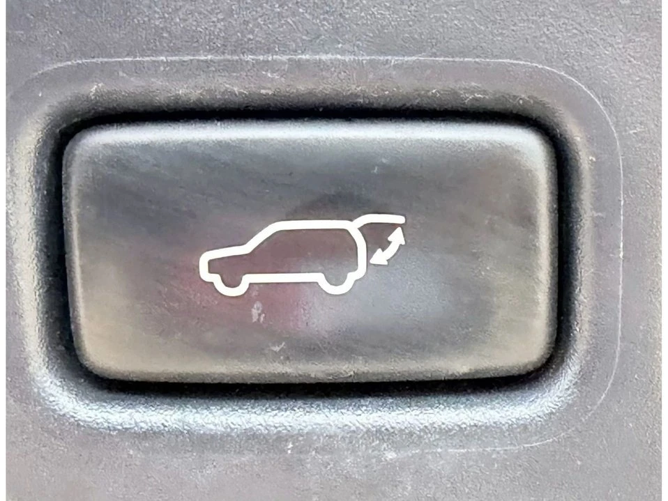 2011 Lexus RX 3rd Gen - Image 14 of 17