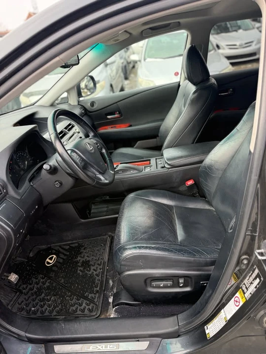 2011 Lexus RX 3rd Gen - Image 13 of 17