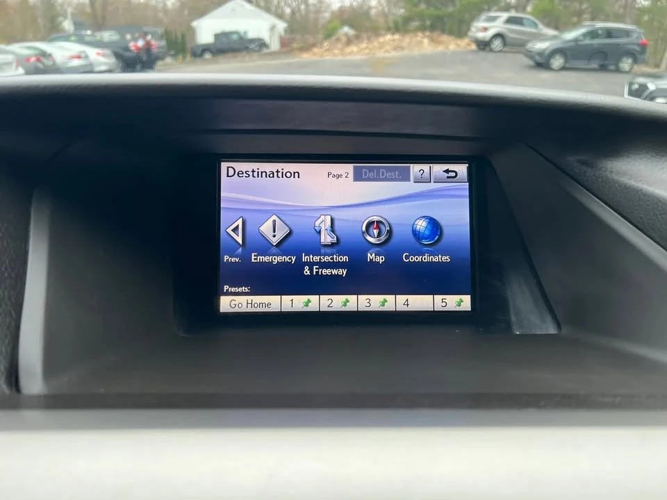 2011 Lexus RX 3rd Gen - Image 19 of 19