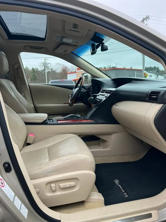 2011 Lexus RX 3rd Gen - Image 7 of 19