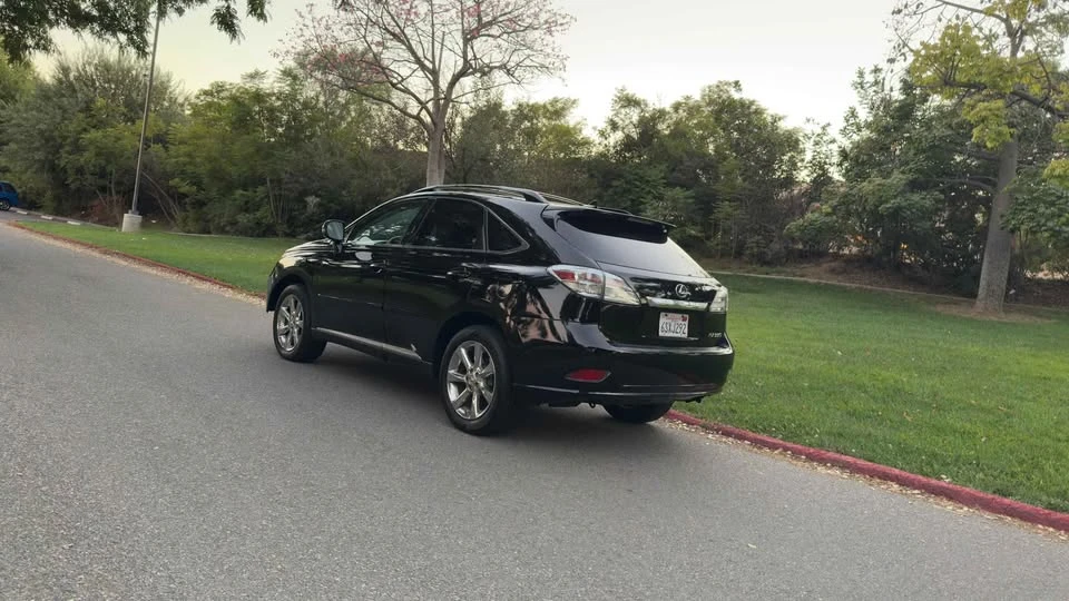 2011 Lexus RX 3rd Gen - Image 4 of 15
