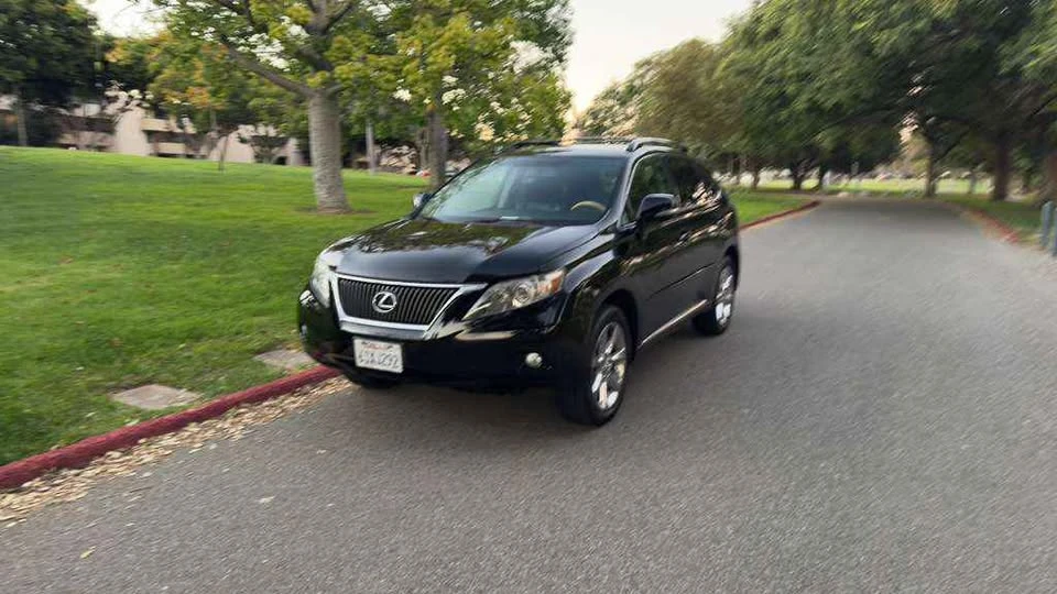2011 Lexus RX 3rd Gen - Image 10 of 15