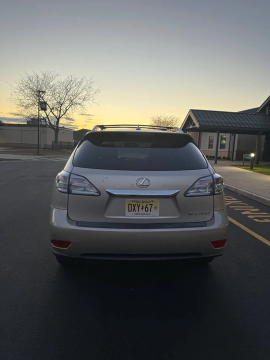 2011 Lexus RX 3rd Gen - Image 5 of 16