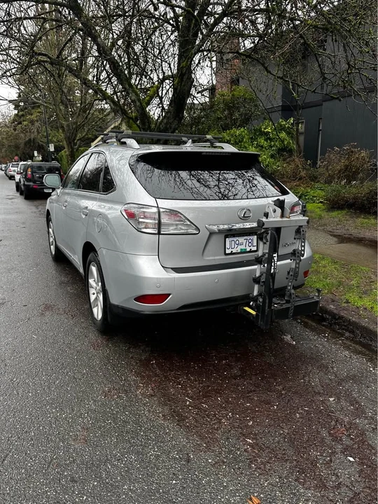 2011 Lexus RX 3rd Gen - Image 3 of 11