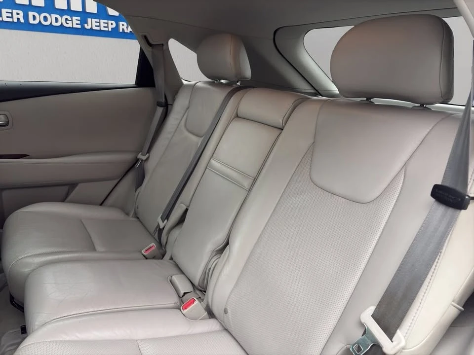 2011 Lexus RX 3rd Gen - Image 11 of 19