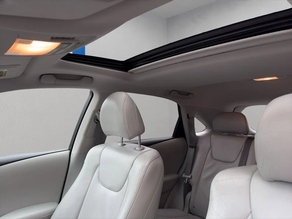 2011 Lexus RX 3rd Gen - Image 10 of 19