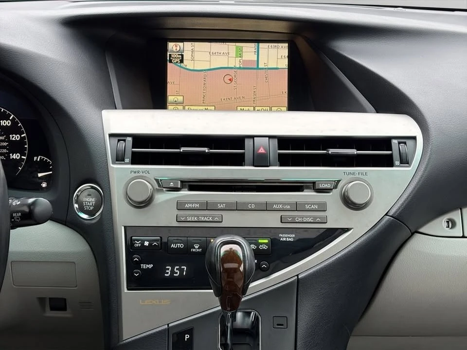 2011 Lexus RX 3rd Gen - Image 15 of 19