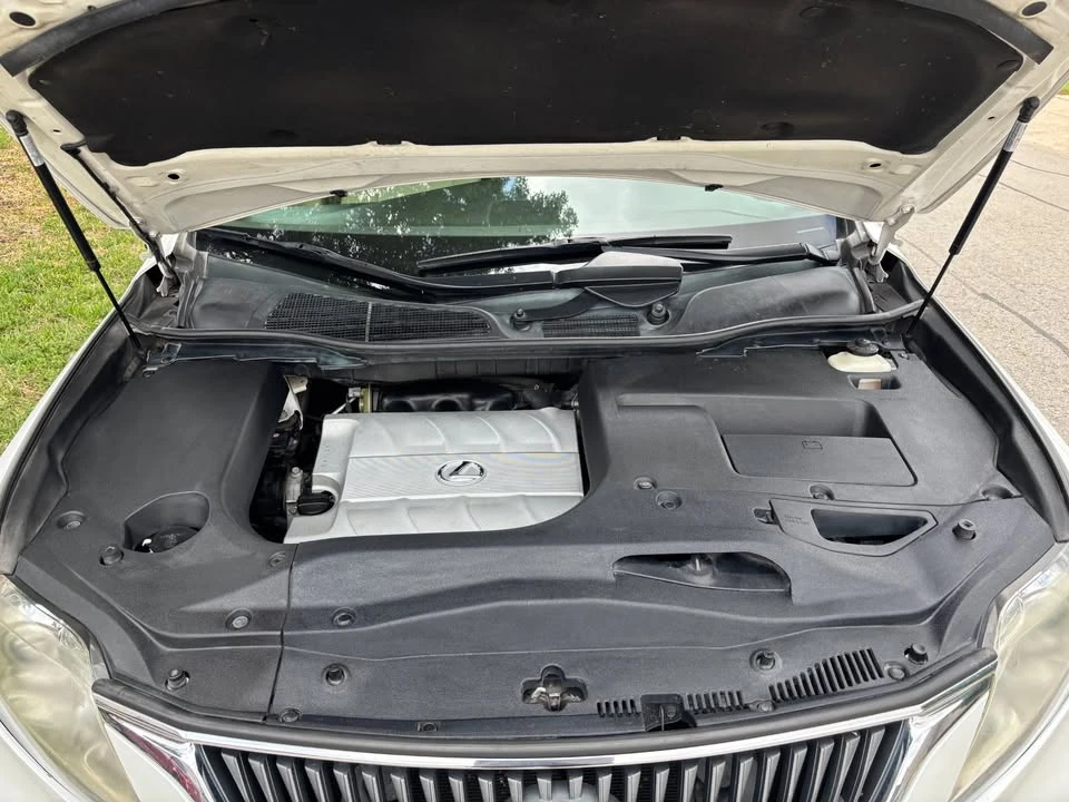 2011 Lexus RX 3rd Gen - Image 8 of 11