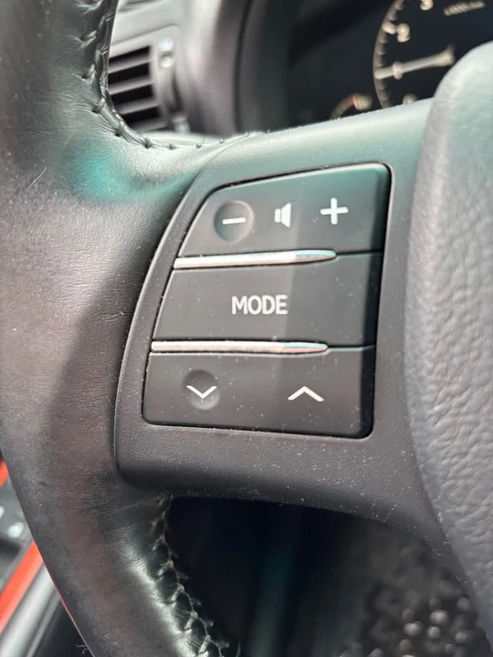 2011 Lexus RX 3rd Gen - Image 11 of 13
