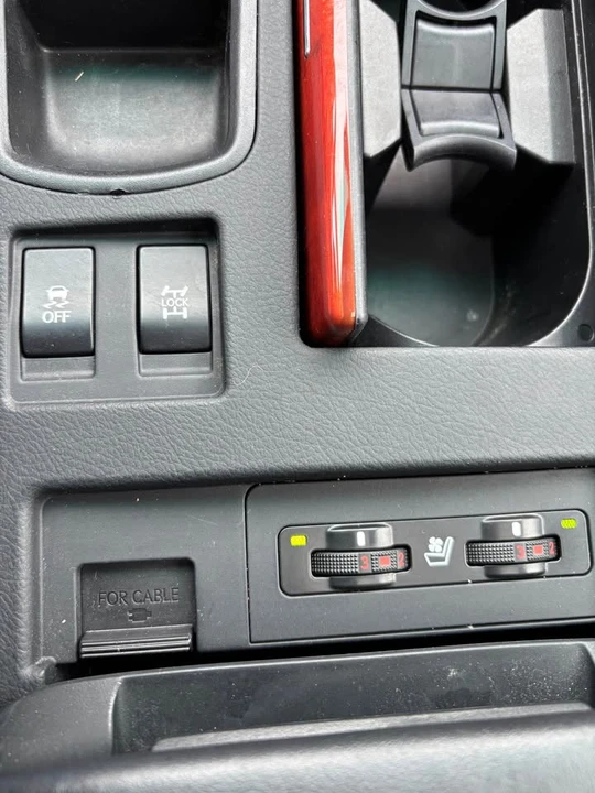 2011 Lexus RX 3rd Gen - Image 9 of 13