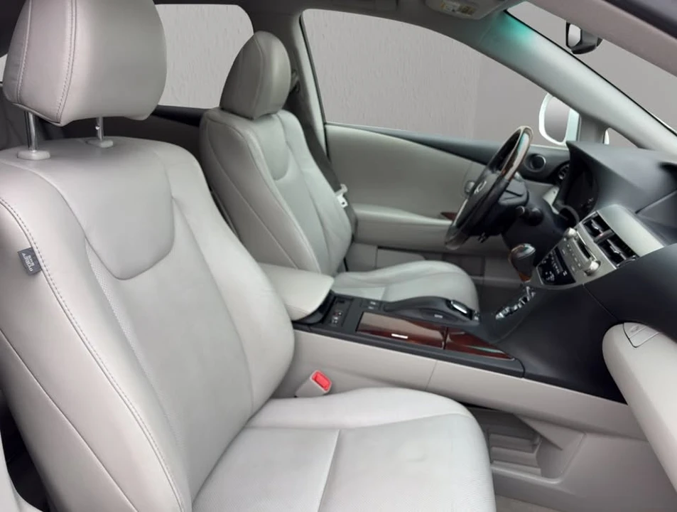 2011 Lexus RX 3rd Gen - Image 6 of 7