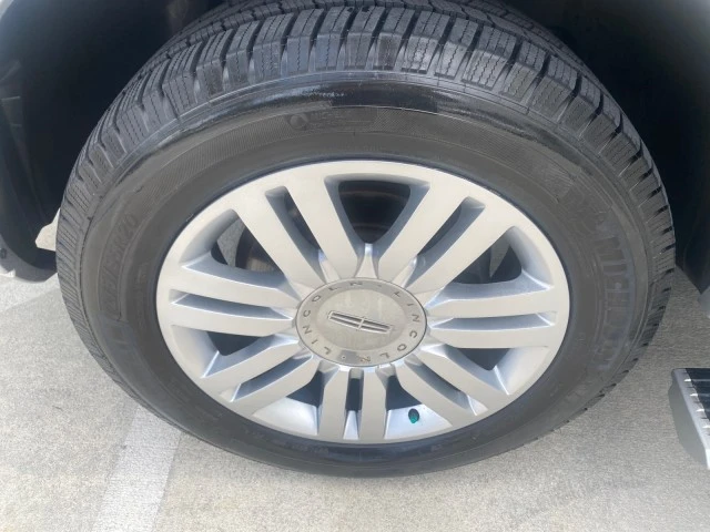 2011 Lincoln Navigator 3rd Gen - Image 20 of 21