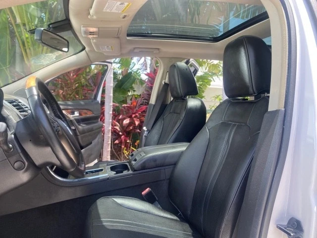 2011 Lincoln MKX - Image 11 of 21