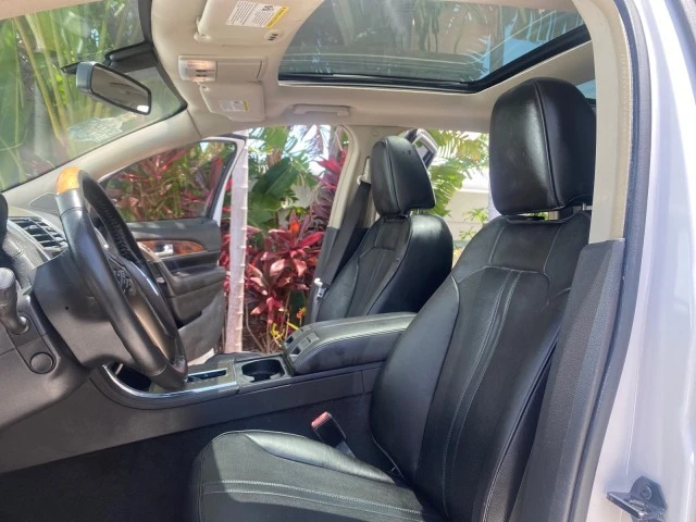2011 Lincoln MKX - Image 11 of 21