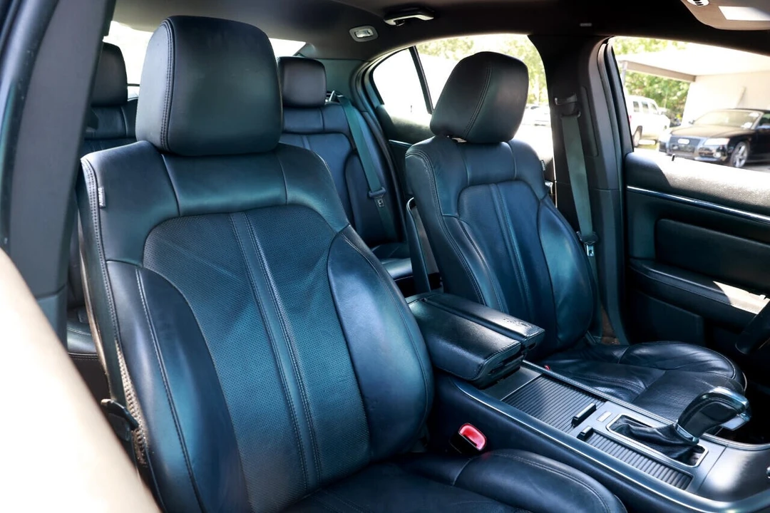 2011 Lincoln MKS - Image 18 of 21