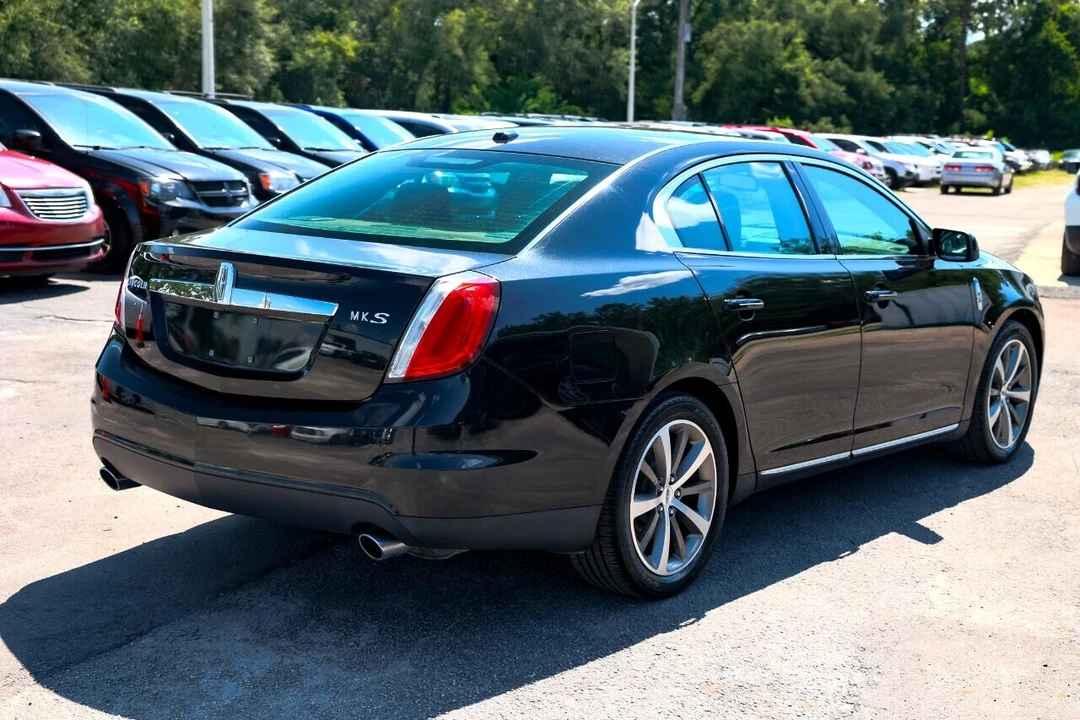 2011 Lincoln MKS - Image 11 of 12