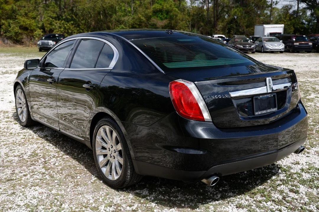 2011 Lincoln MKS - Image 5 of 21