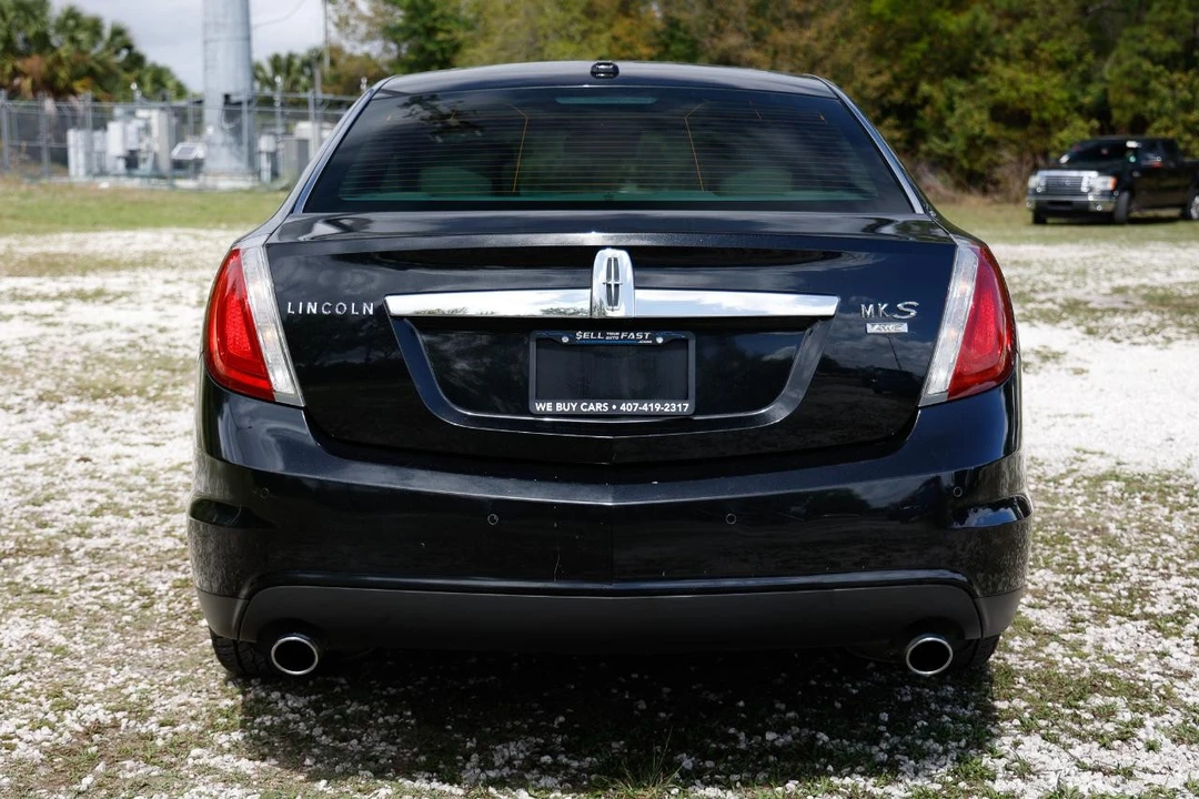 2011 Lincoln MKS - Image 7 of 21