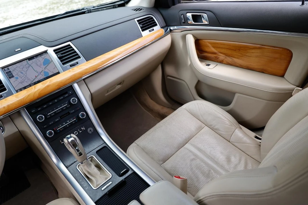 2011 Lincoln MKS - Image 21 of 21