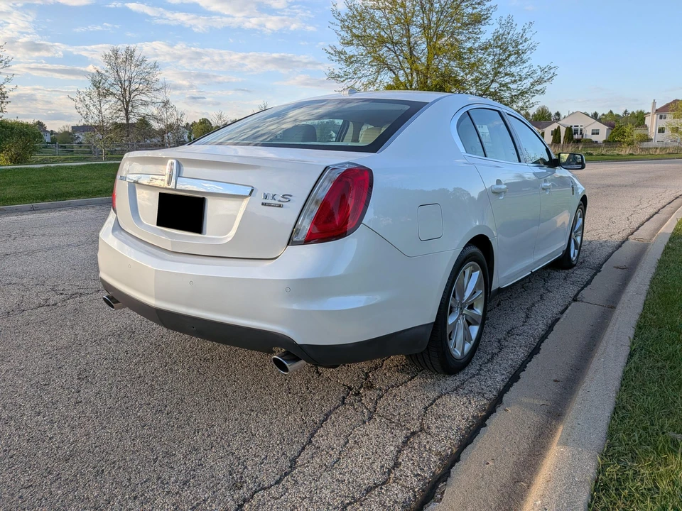 2011 Lincoln MKS - Image 20 of 31