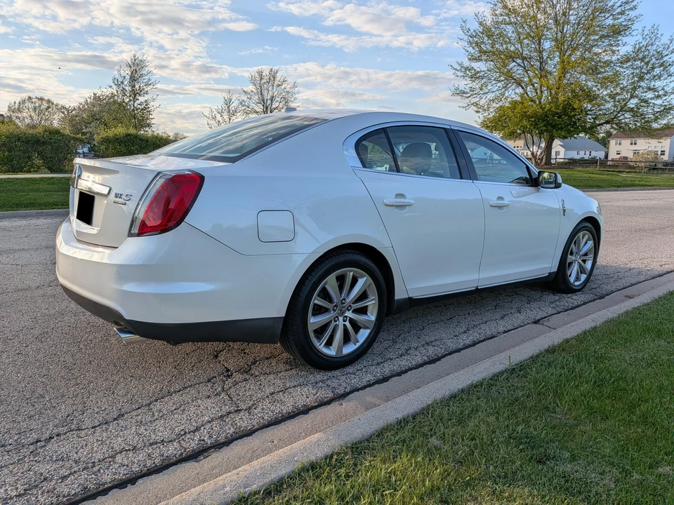 2011 Lincoln MKS - Image 21 of 31
