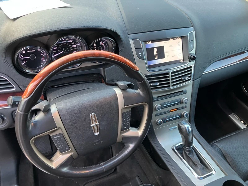 2011 Lincoln MKT - Image 13 of 21