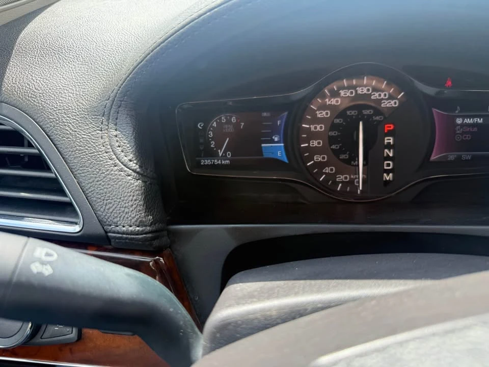 2011 Lincoln MKX - Image 9 of 11