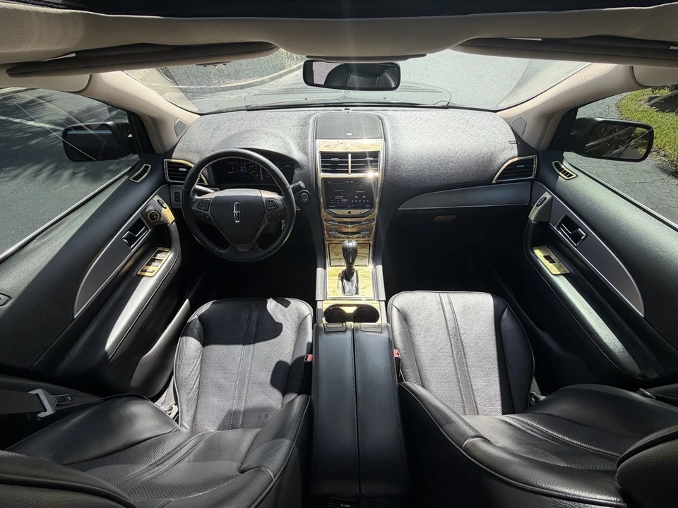 2011 Lincoln MKX - Image 12 of 20