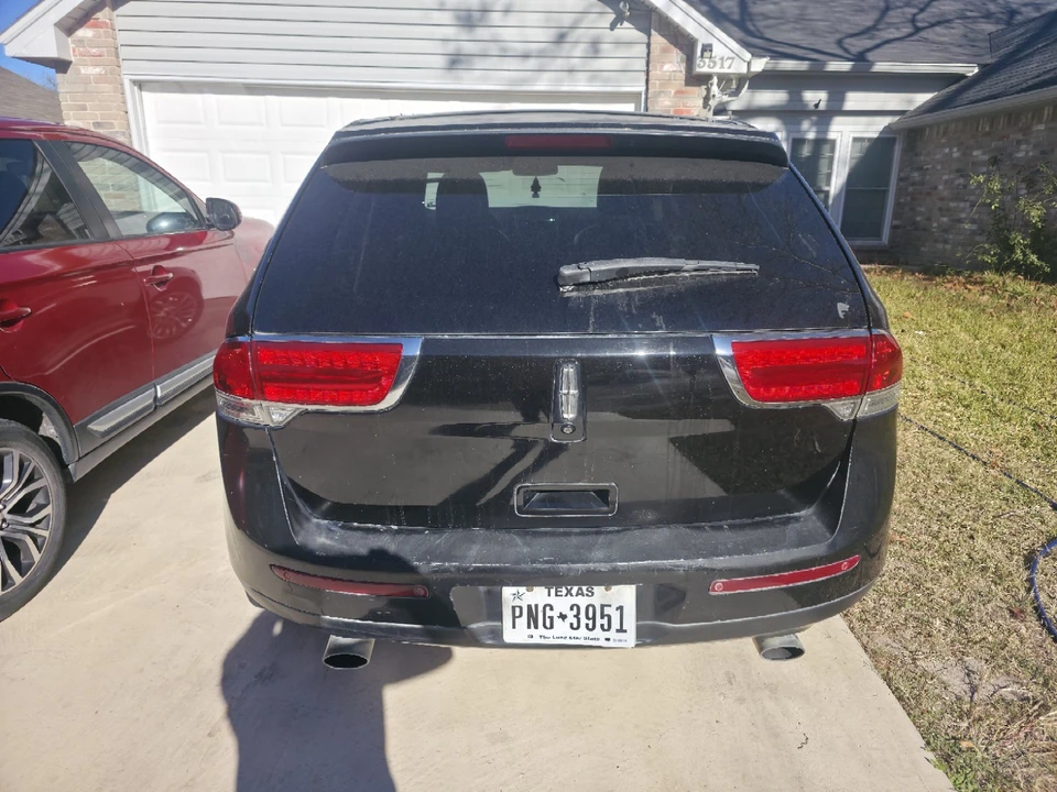 2011 Lincoln MKX - Image 3 of 15