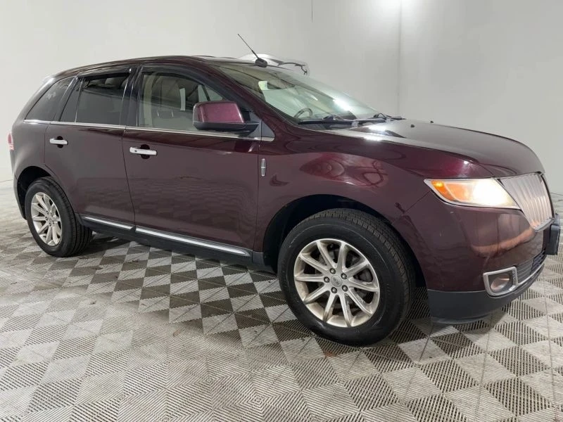 2011 Lincoln MKX - Image 11 of 12