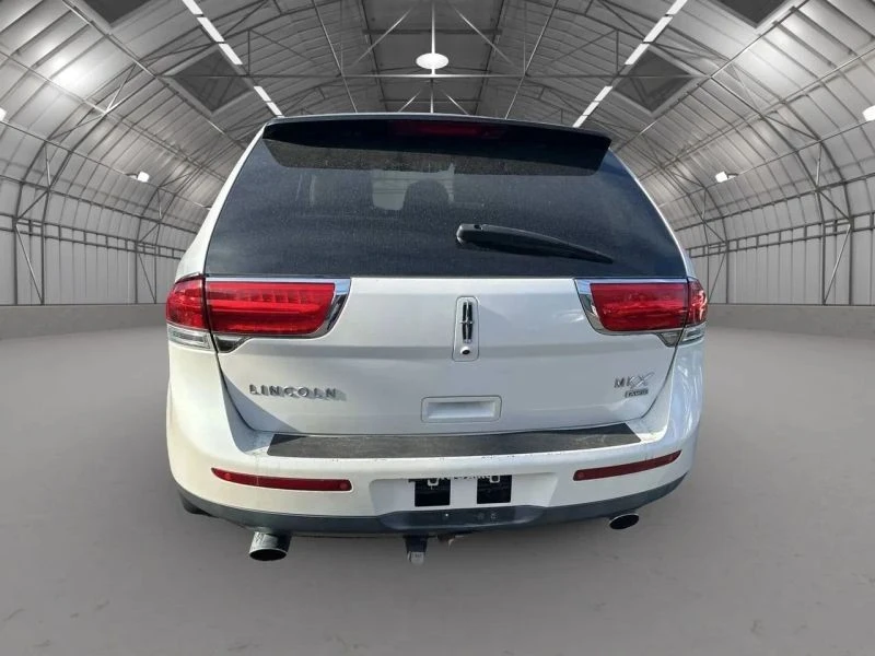 2011 Lincoln MKX - Image 5 of 12
