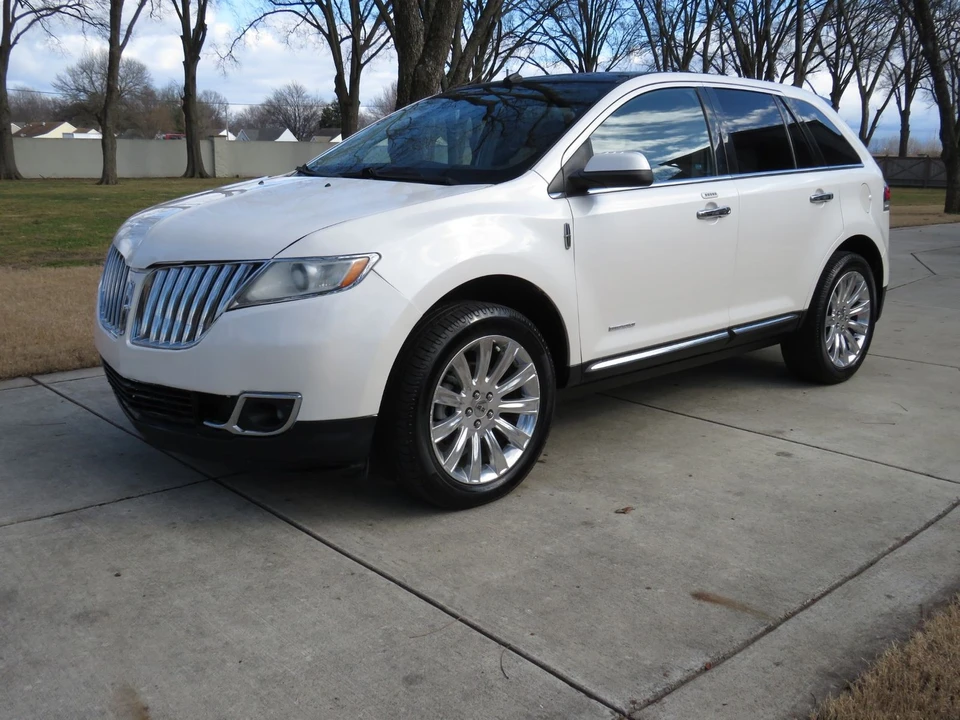 2011 Lincoln MKX - Image 3 of 12