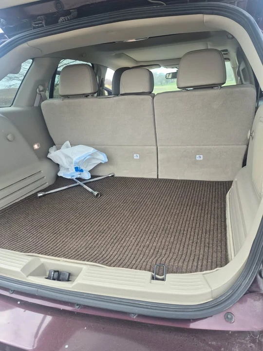 2011 Lincoln MKX - Image 5 of 10