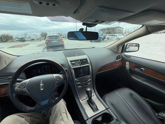 2011 Lincoln MKX - Image 10 of 12