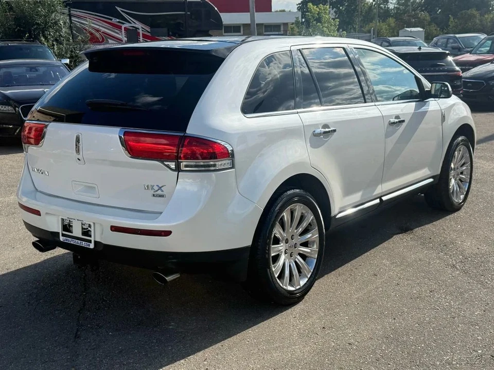 2011 Lincoln MKX - Image 5 of 12