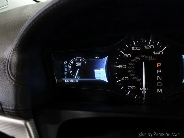 2011 Lincoln MKX - Image 17 of 21