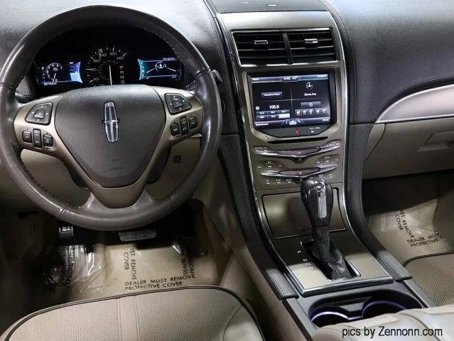2011 Lincoln MKX - Image 16 of 21