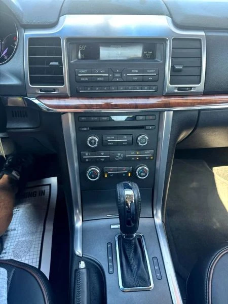 2011 Lincoln MKZ - Image 12 of 12