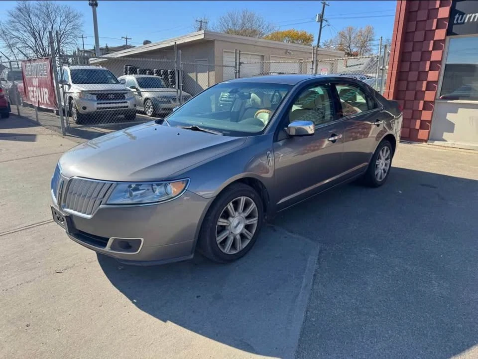2011 Lincoln MKZ - Image 2 of 18