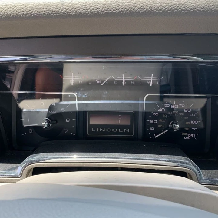 2011 Lincoln Navigator 3rd Gen - Image 8 of 11