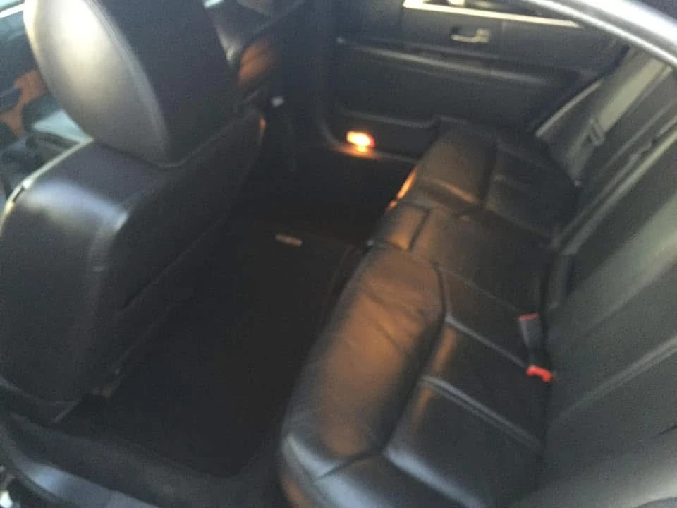 2011 Lincoln Town Car - Image 6 of 11