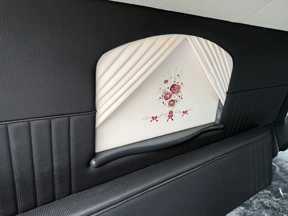2011 Lincoln Town Car - Image 15 of 20