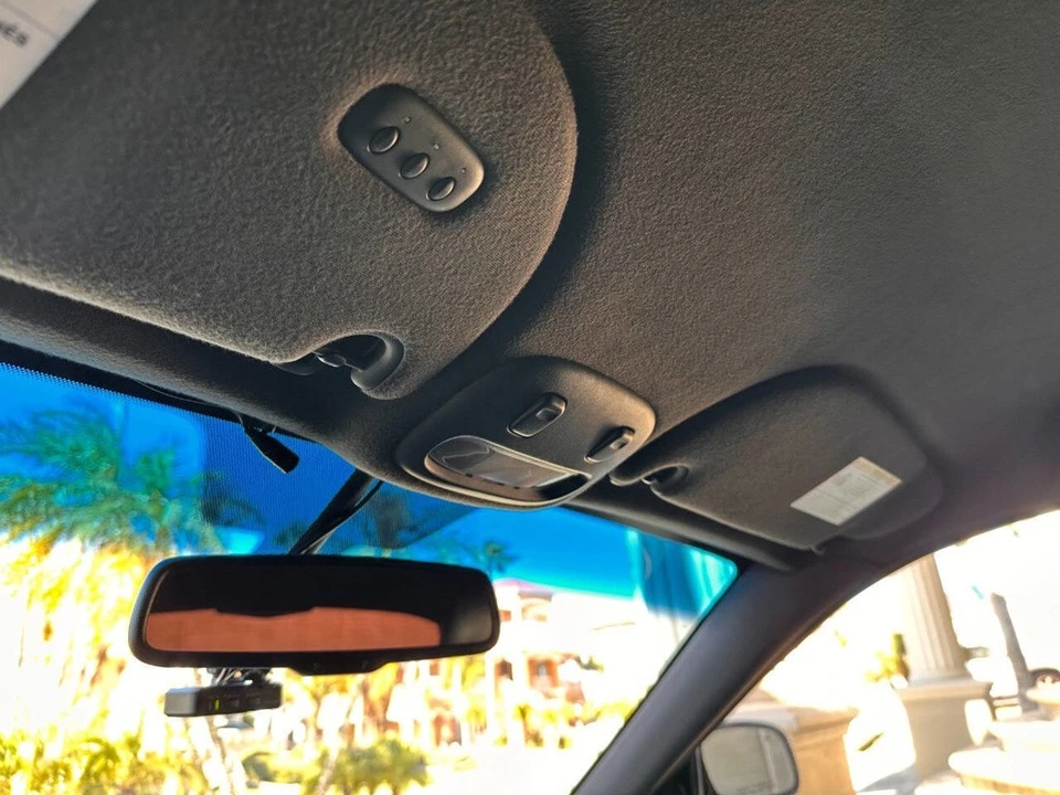 2011 Lincoln Town Car - Image 21 of 21