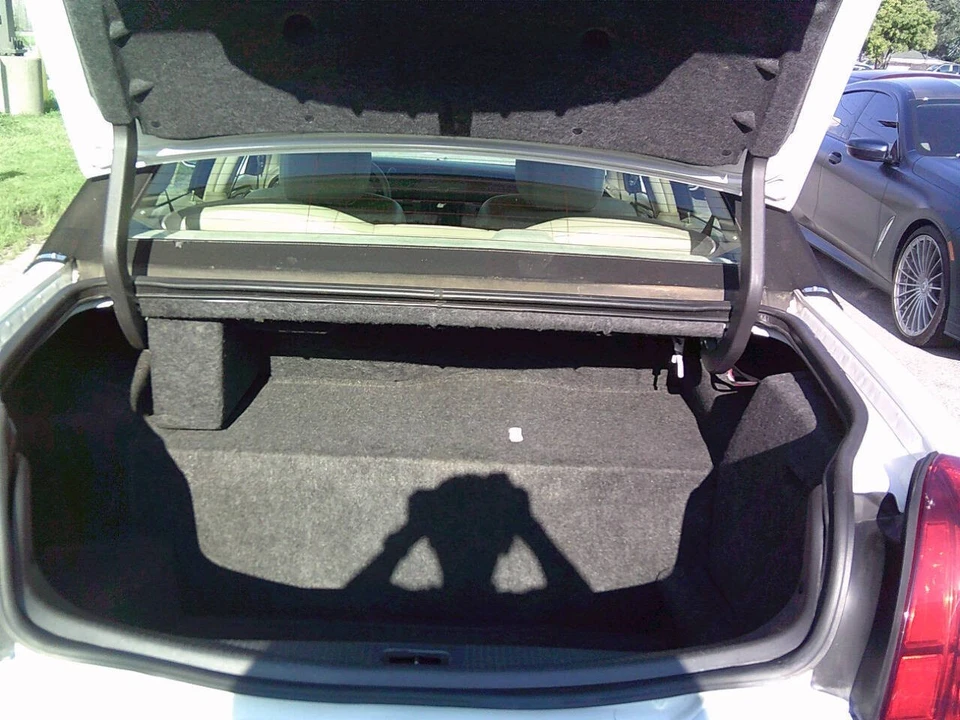 2011 Lincoln Town Car - Image 6 of 21