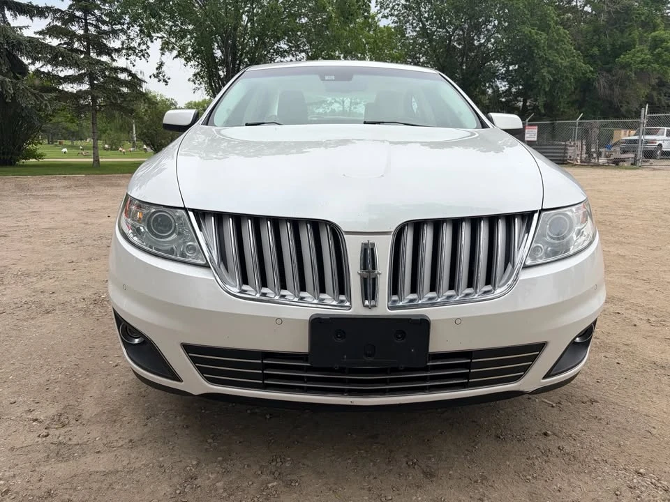 2011 Lincoln MKS - Image 2 of 16